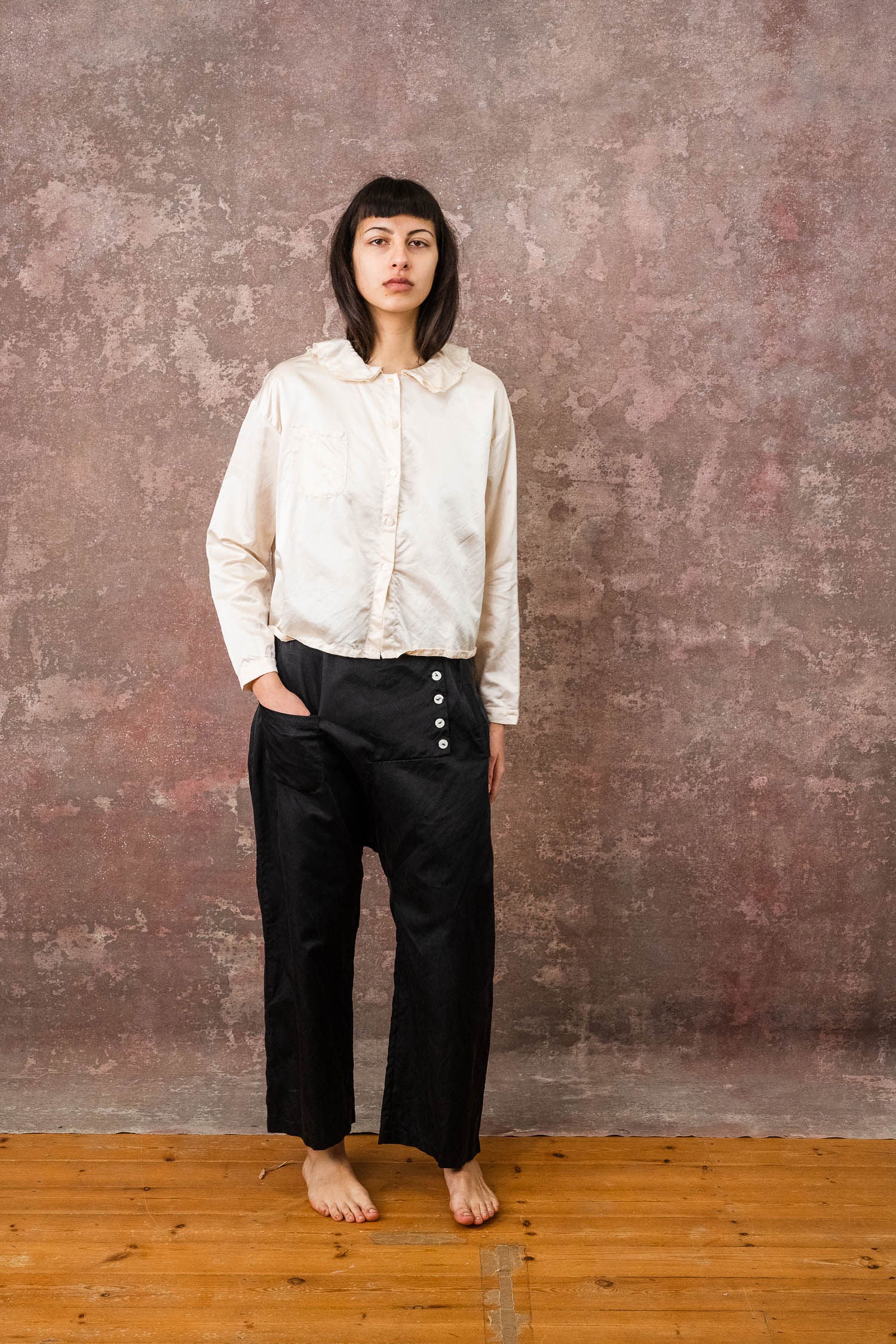 round collar blouse silk cotton satin