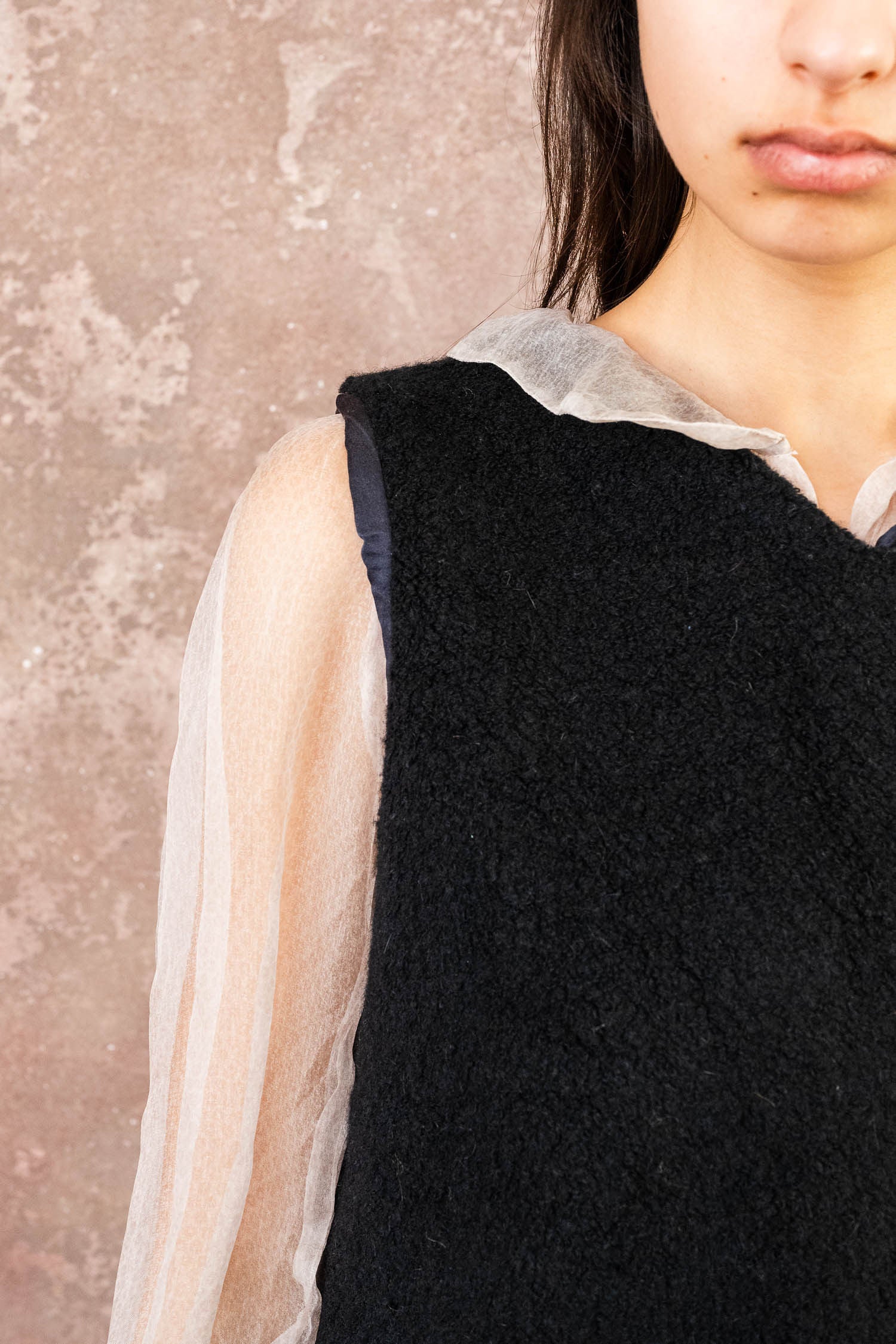 mallin vest fluffy
