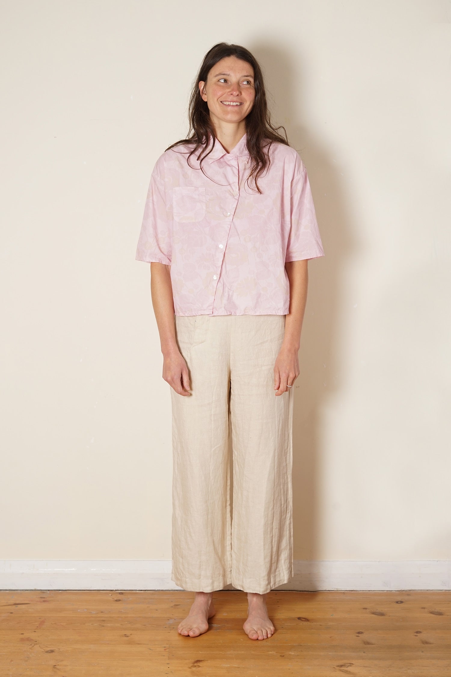 clean new shirt cotton poplin rose print