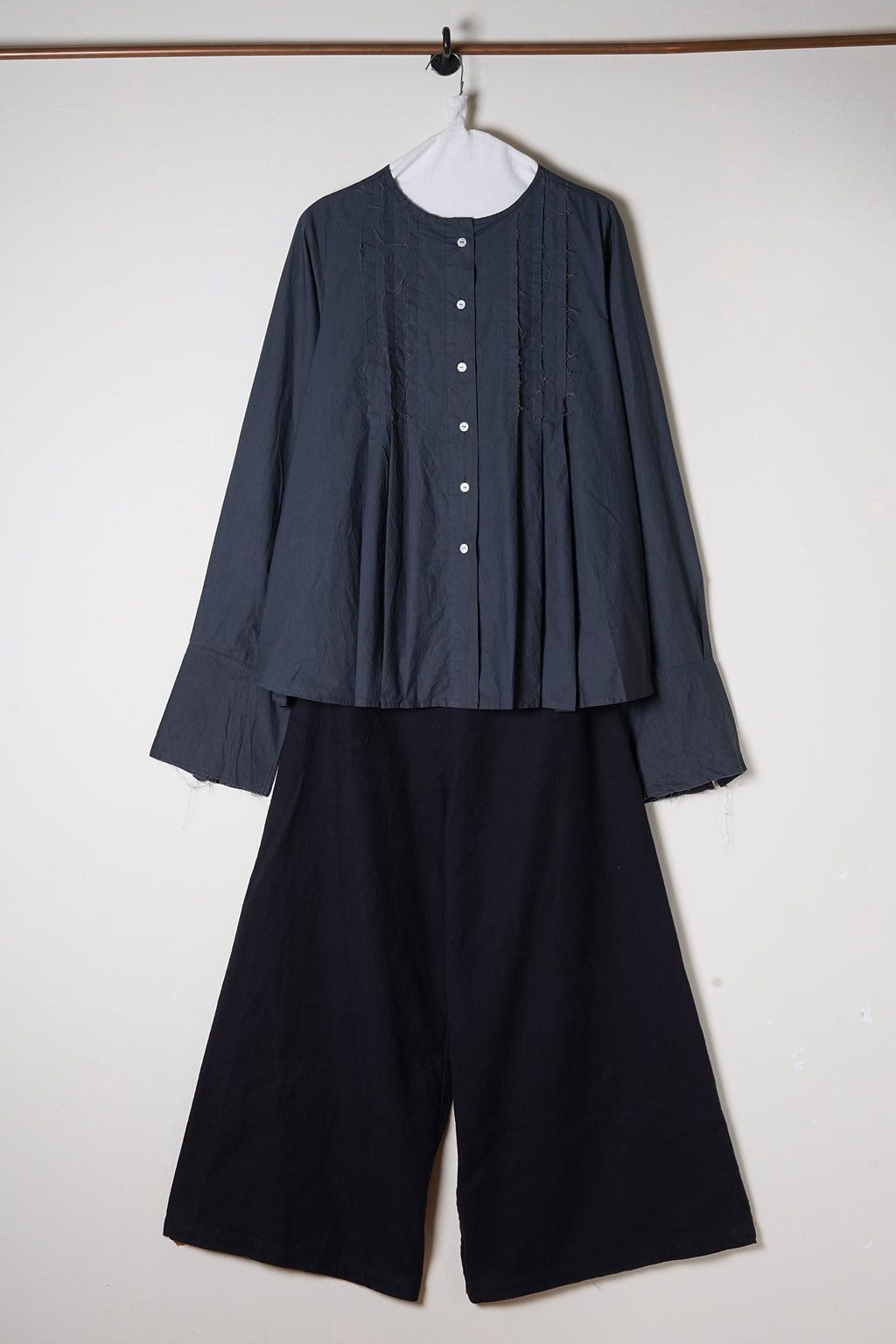 pleat shirt kilberry cotton