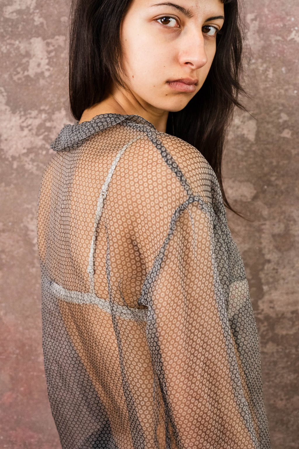 round collar shirt silk organza print
