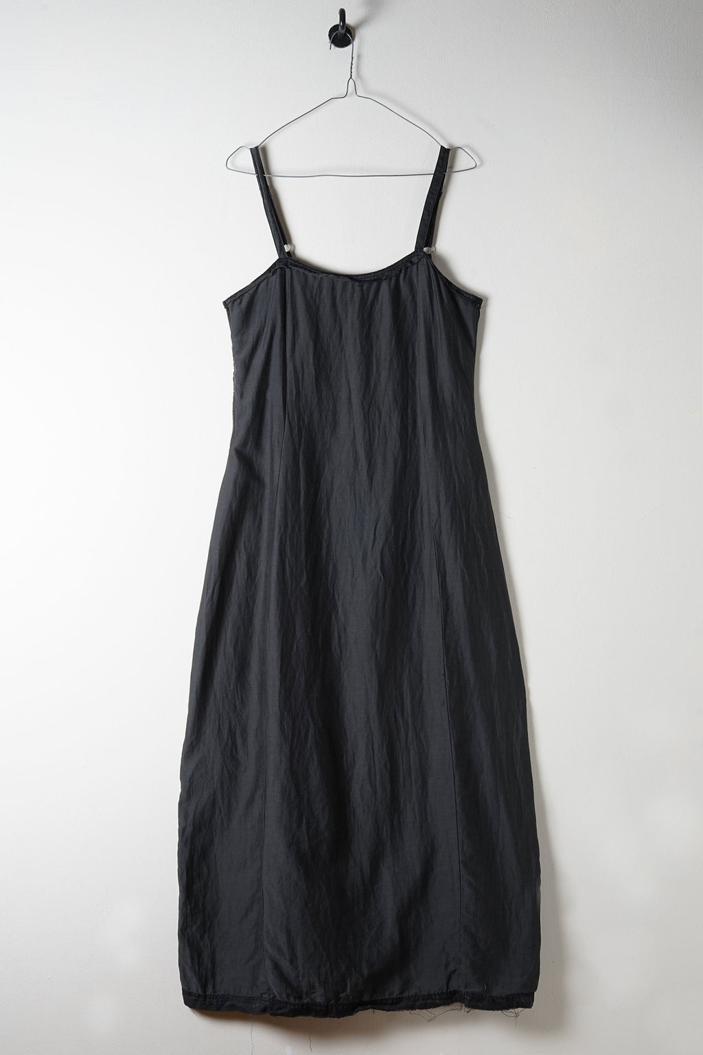 preloved - idle slip