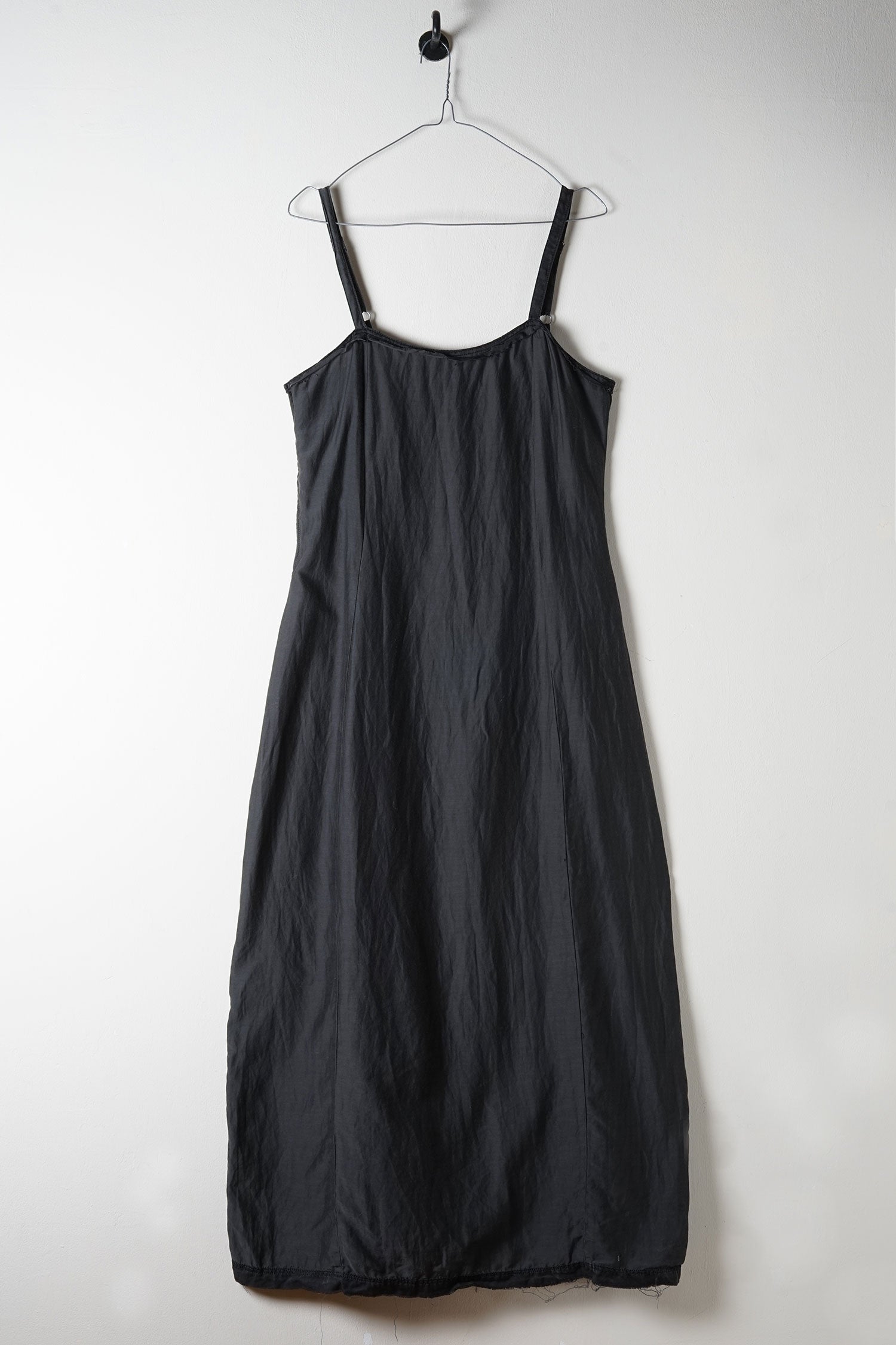 preloved - idle slip