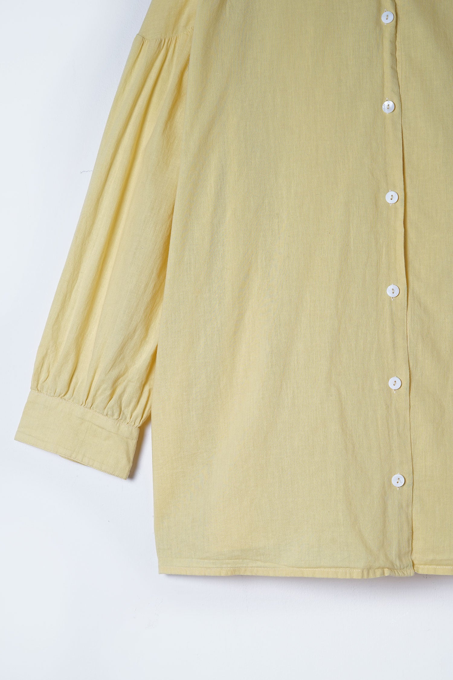preloved - normal shirt